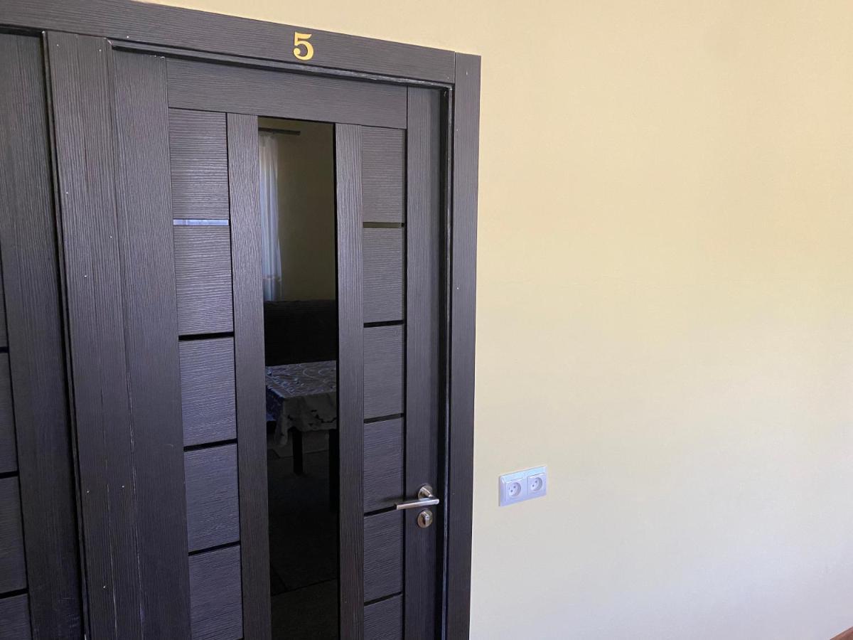 Karine B&B Yeghegnadzor Екстер'єр фото