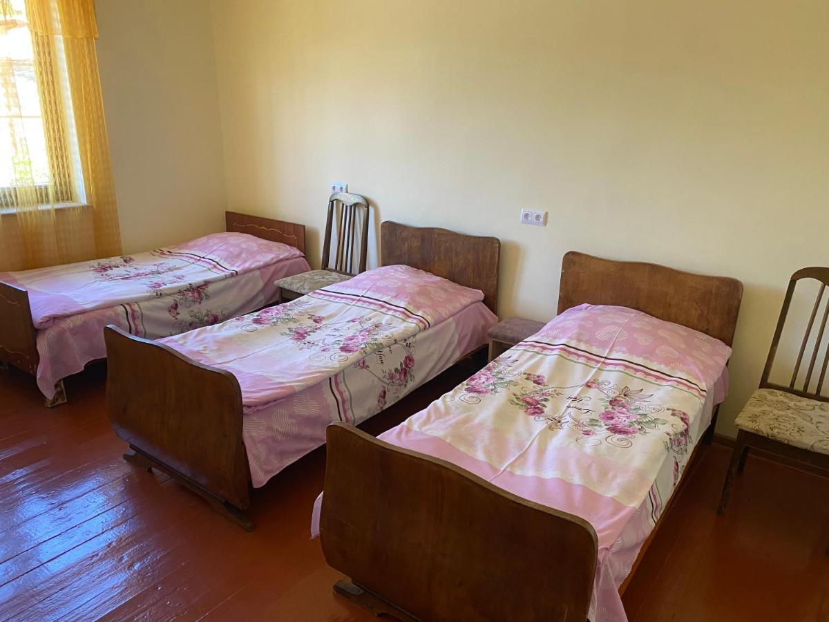 Karine B&B Yeghegnadzor Екстер'єр фото